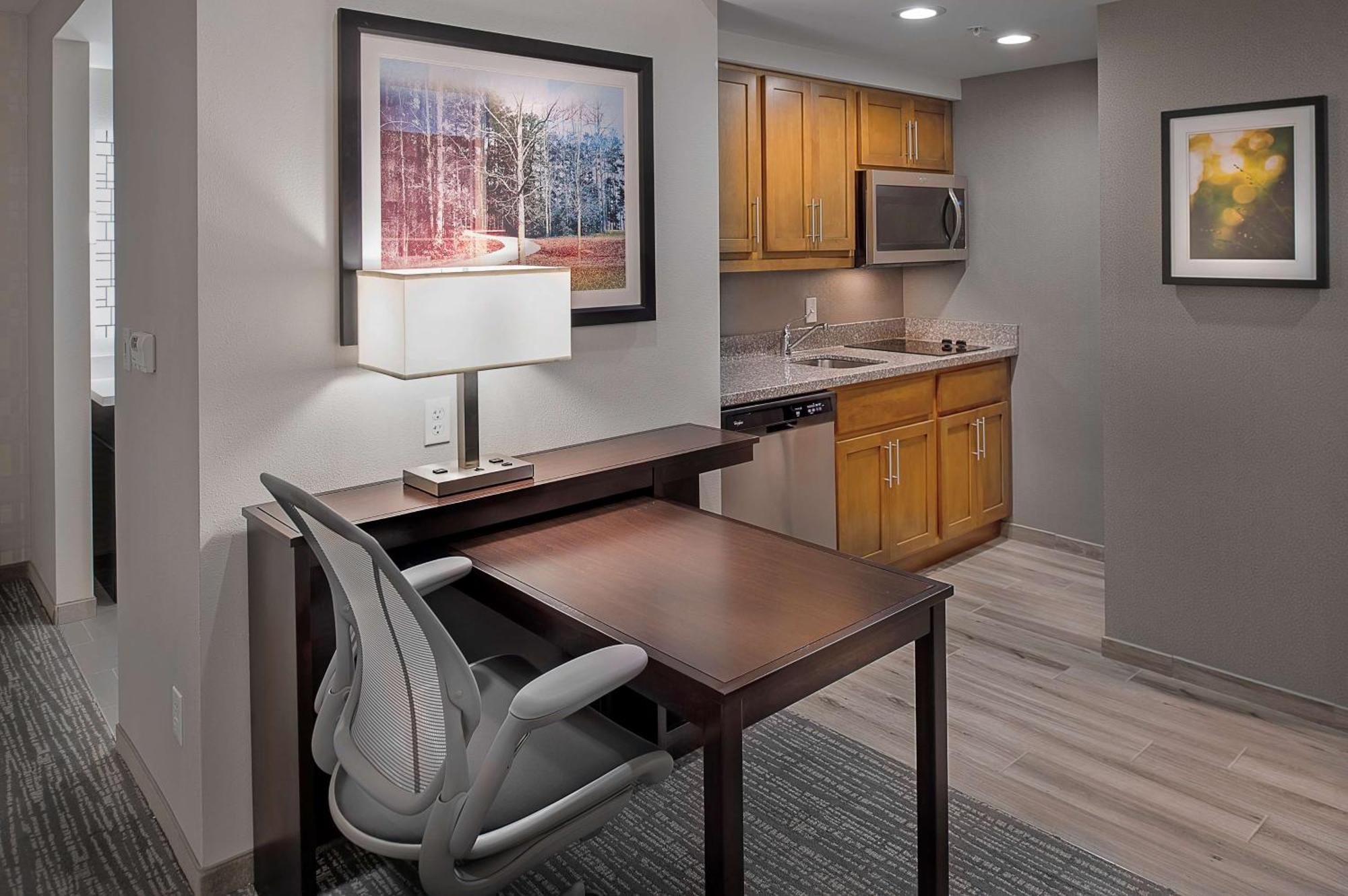 Homewood Suites By Hilton St. Louis Westport Maryland Heights Exterior photo
